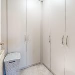 Bhe240146 09.jpg