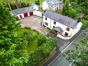 Ffordd Corwen, Treuddyn, CH7 4LE