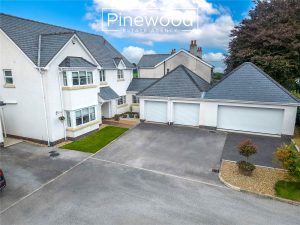 Gwern Y Gaer, Rhosesmor, CH7 6PQ