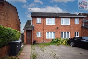 Sealand Avenue, Garden City, CH5 2HL