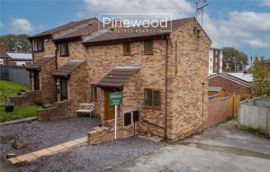 Farm Road, Buckley, CH7 2NY