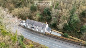 Nant Cottages, Corwen Road, Pontybodkin, CH7 4TQ